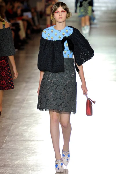 Look 21